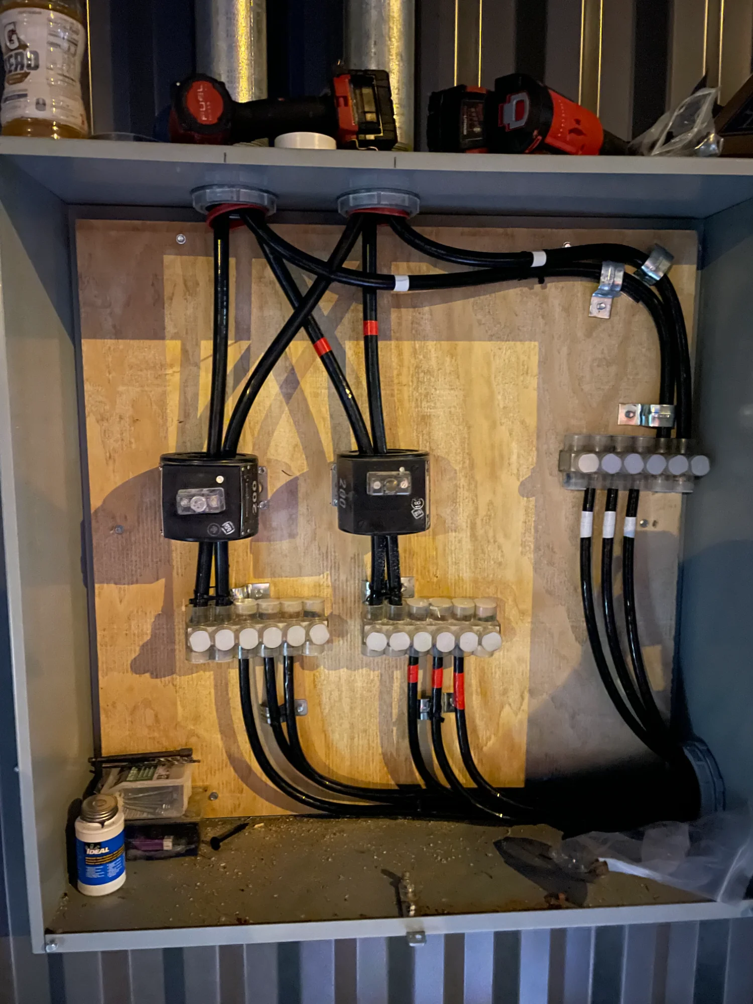 CT cabinet wiring